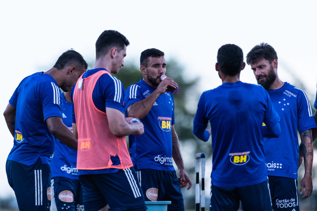 Cruzeiro Gustavo Aleixo/Cruzeiro