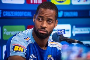 Dedé ex Cruzeiro está próximo de ser anunciado pelo Botafogo
