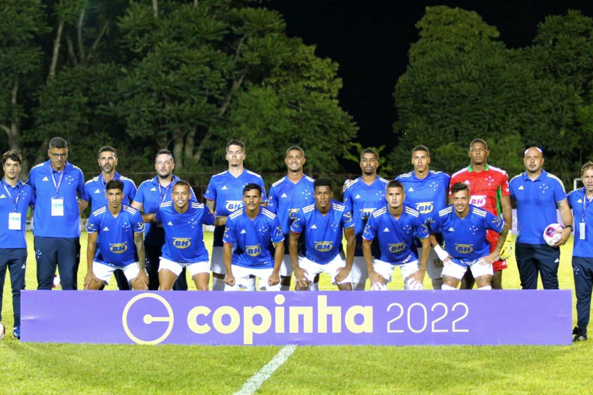 Francana divulga relação de 30 jogadores para disputa da Copa São