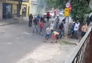 Briga entre torcedores de Cruzeiro e Atlético