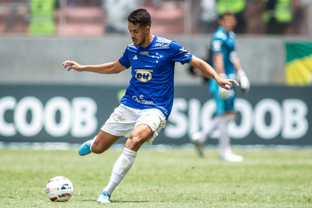 Oliveira marcou para o Cruzeiro