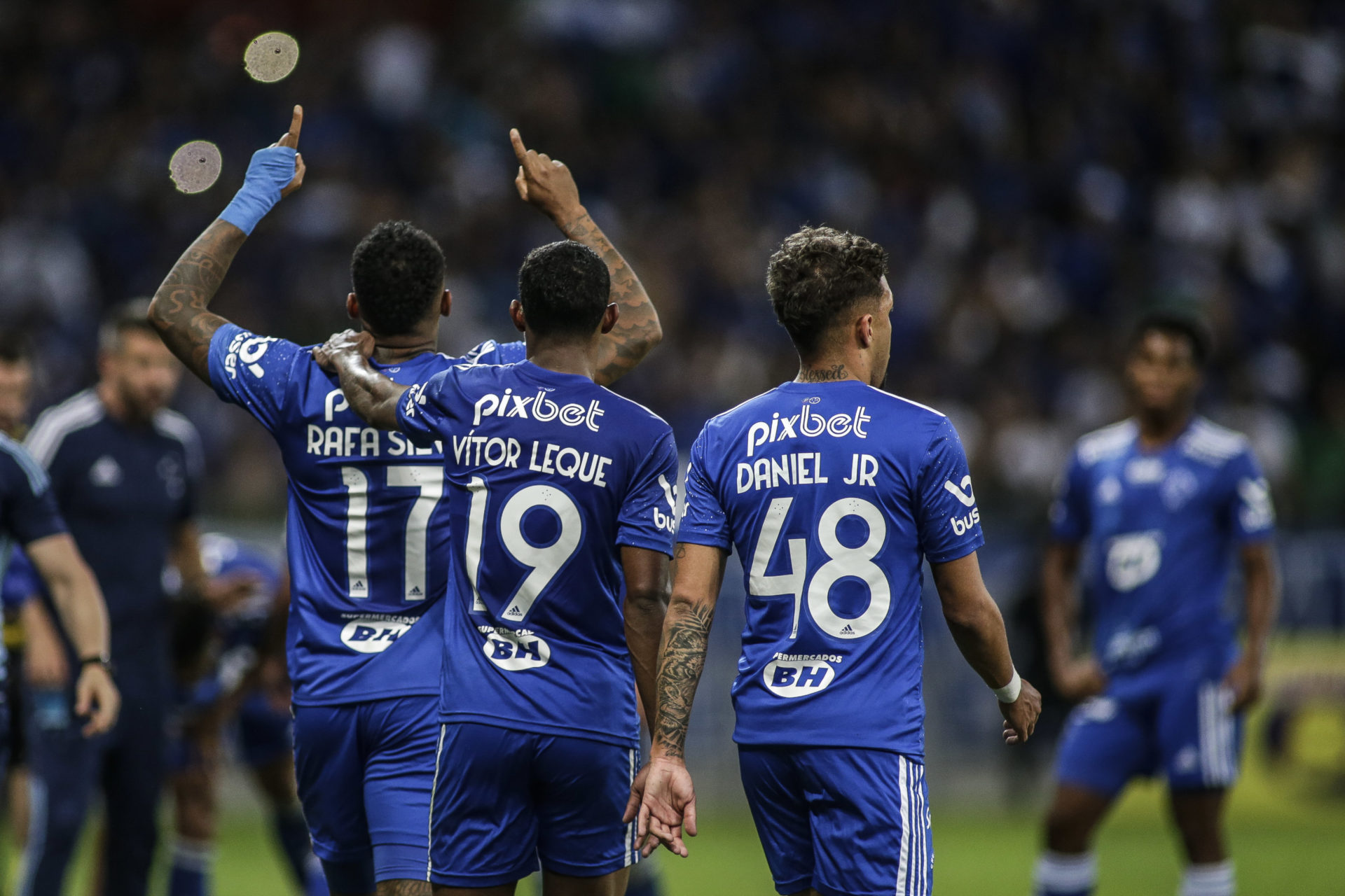 Cruzeiro 🦊 on X: HOJE TEM CRUZEIRO!!!!! 🦊💙 No último jogo do primeiro  turno, vamos em busca de nos isolar ainda mais na liderança! #CSAxCRU