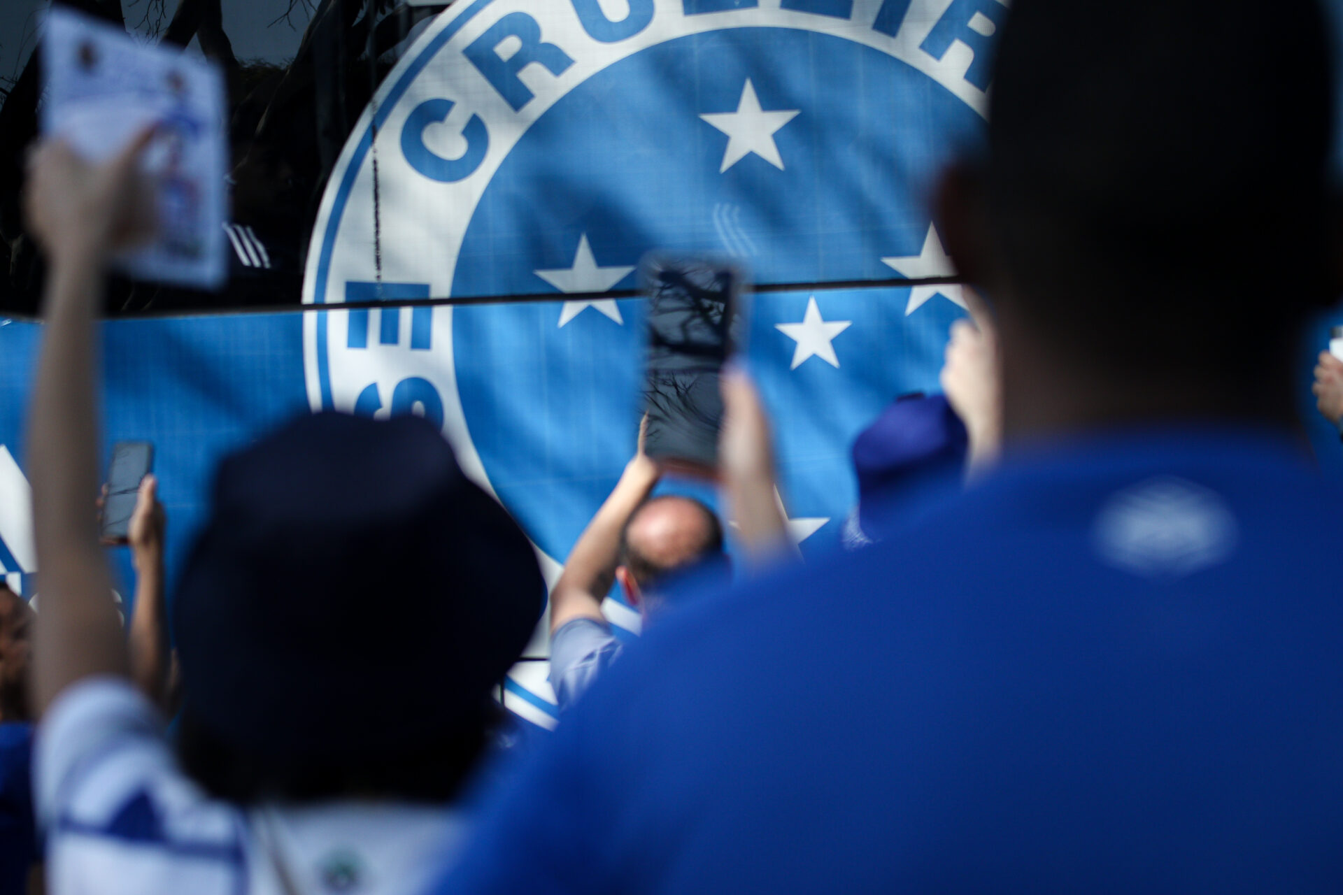 Cruzeiro e Palmeiras avançam em negociação do atacante Wesley