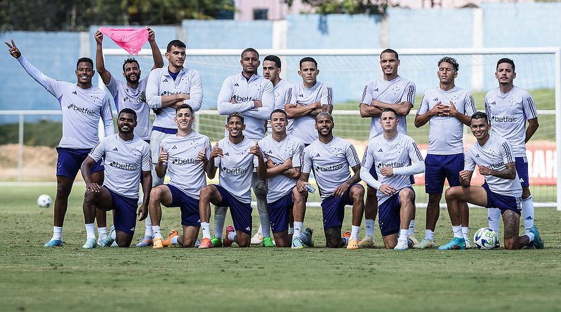 Cruzeiro: Com seis jogos sem vencer, dados mostram dificuldade ofensiva e  defensiva em campo