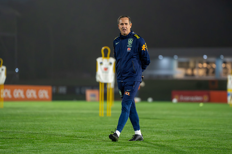 Seleção de base começa preparação com 2 jogadores do Cruzeiro.