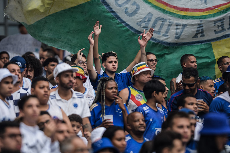 Nikão sobre vaias após empate do Cruzeiro: 'Torcedor está no direito dele