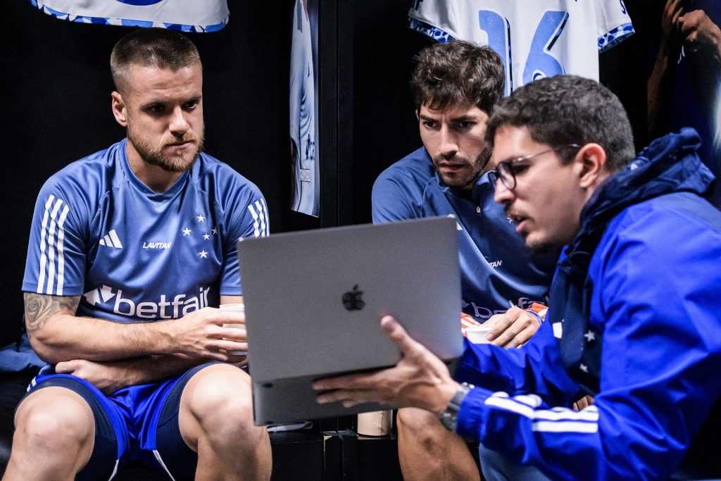 Lucas Silva, Ramiro, comissão técnica - Foto: Gustavo Aleixo/Cruzeiro