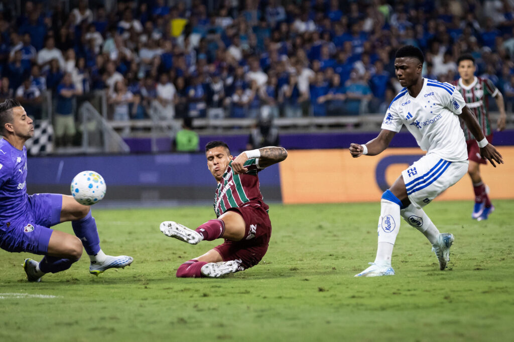 Cruzeiro x Fluminense, no Mineirão. Foto: Gustavo Aleixo